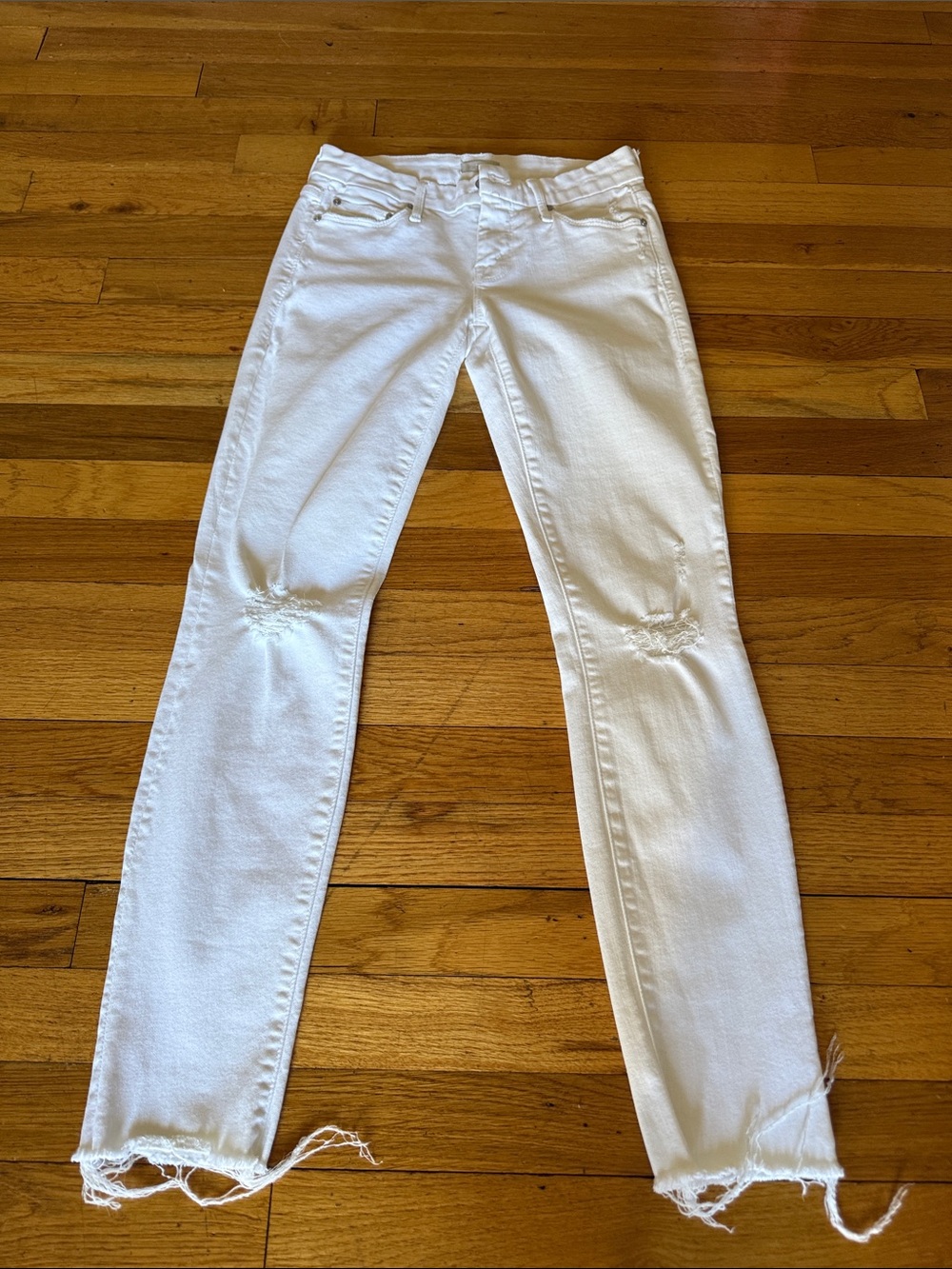 MOTHER Looker Ankle Fray White Distressed Skinny Jeans